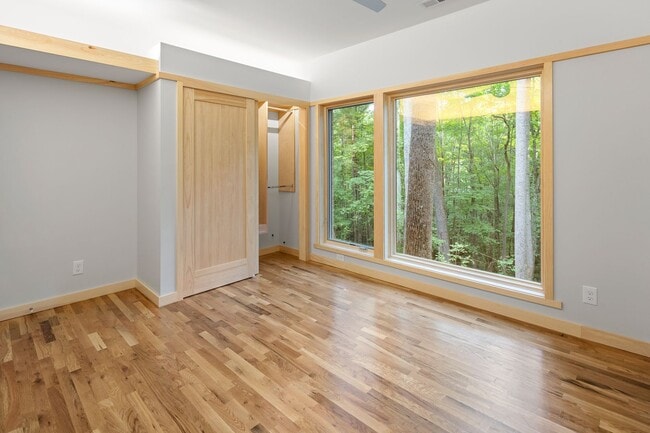 Building Photo - Modern Mountain Oasis