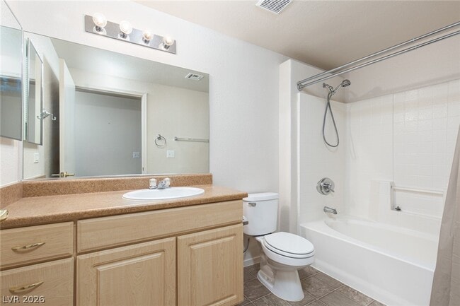 Building Photo - 8250 N Grand Canyon Dr