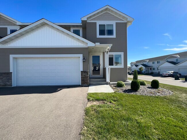 Primary Photo - 5207 Foxfield Dr NW