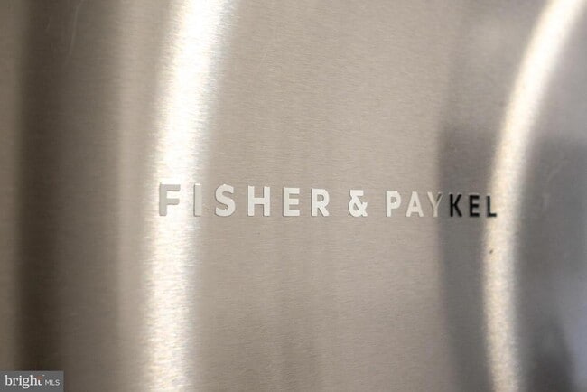 Building Photo - 822 S Royal St