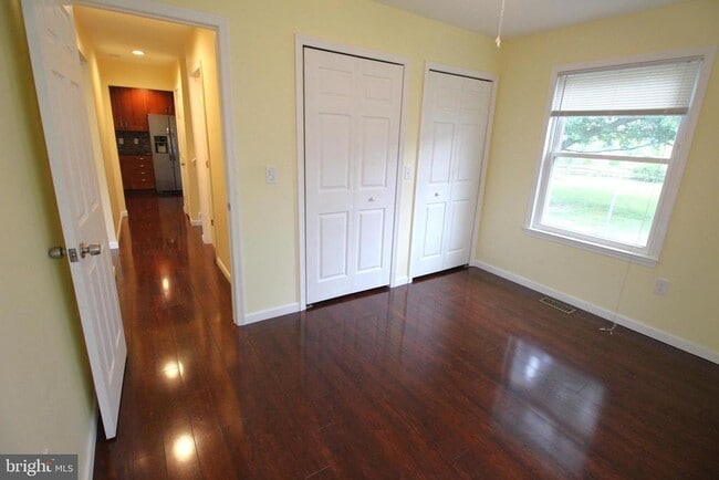 Building Photo - 475 Boyds Corner Rd