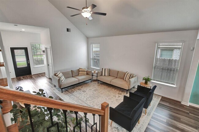Building Photo - 6251 Briarstone Valley Ln