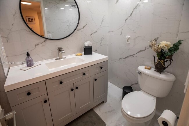 Building Photo - 2750 NE 183rd St