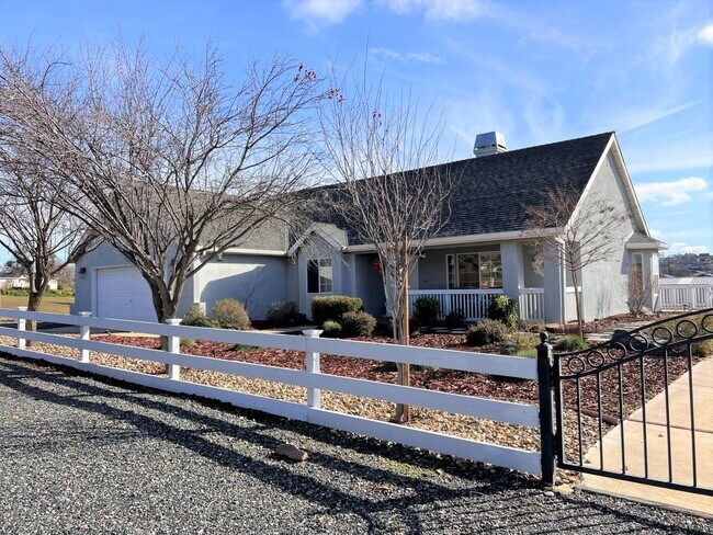 Building Photo - 4055 Flint Trail