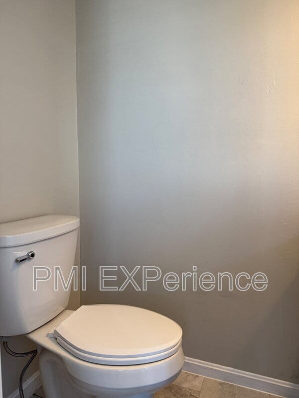 Building Photo - 11303 Golden Eagle Pl