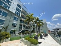 Building Photo - 111 N 12th St