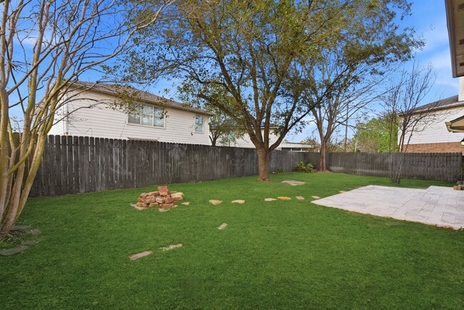 Building Photo - 19706 Bluff Canyon Way