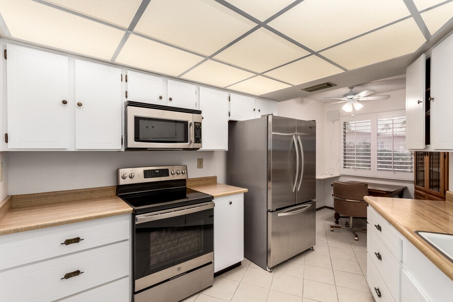 Building Photo - 19667 N Star Ridge Dr