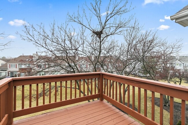 Building Photo - 240 Camel Bend Ct