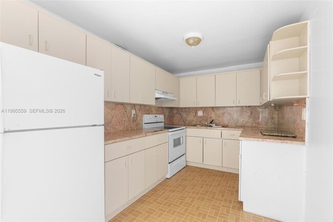 Building Photo - 14250 SW 62nd St