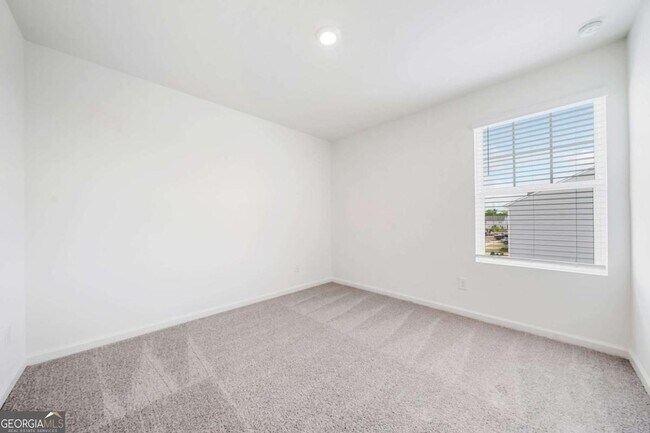 Building Photo - 106 Saginaw Ct