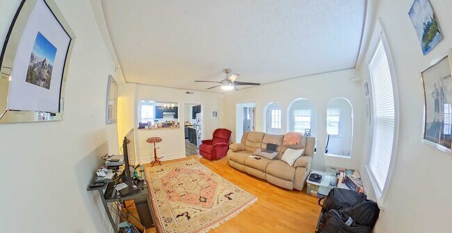 Building Photo - 3D Tour Available - Hot Tub + Fenced-In Yard + Washer & Dryer Included! Available July 3rd!