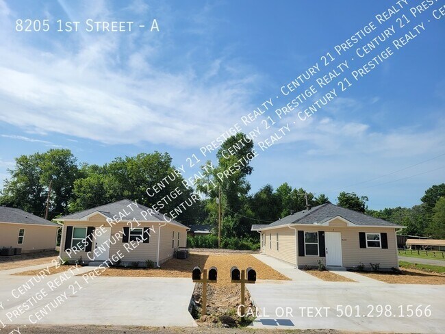 Primary Photo - 8205 1st St