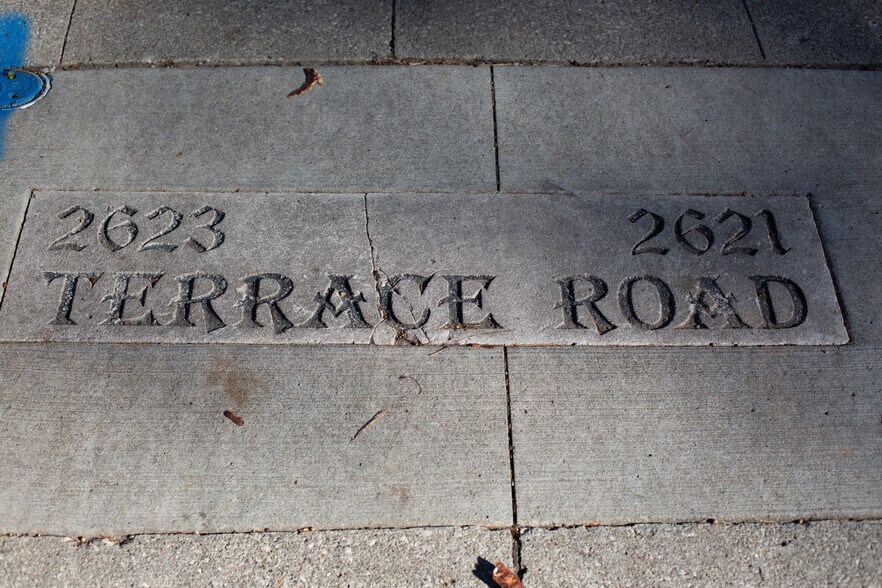 making a statement - 2623 Terrace Rd