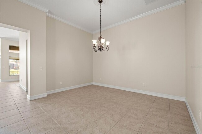 Building Photo - 4949 Sandy Brook Cir