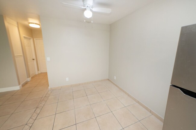 Building Photo - IMPERIAL BEACH / 2 Bedroom 1 bath  / $2400...