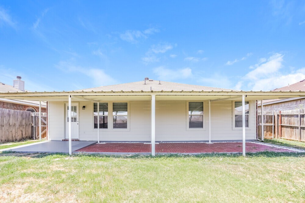 Building Photo - 7501 Grass Valley Tr