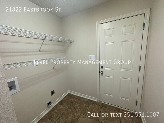 Building Photo - 21822 Eastbrook St