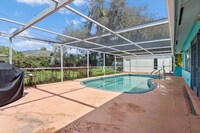 Building Photo - 3767 Desoto Rd