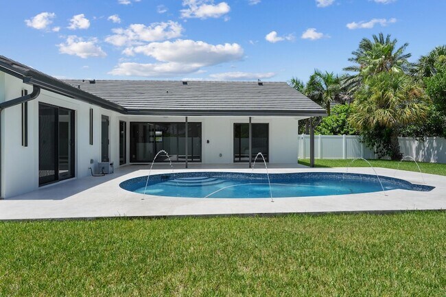 Building Photo - 1291 Bimini Ln