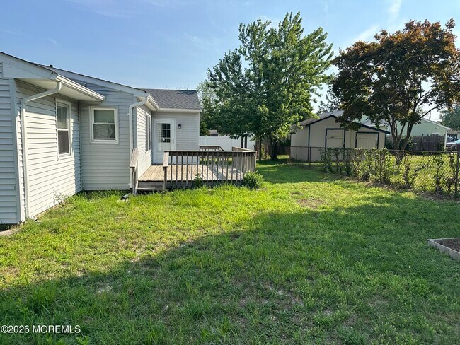 Building Photo - 456 Hulse Ave