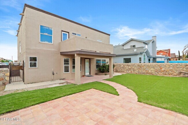 Building Photo - 12564 Paseo Alegre Dr