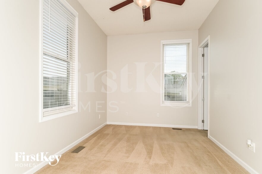 Building Photo - 3455 Hiram St
