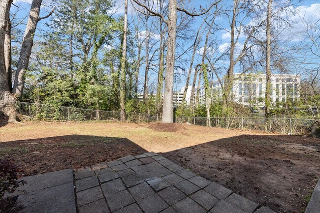 Building Photo - 4700 Walden Ct
