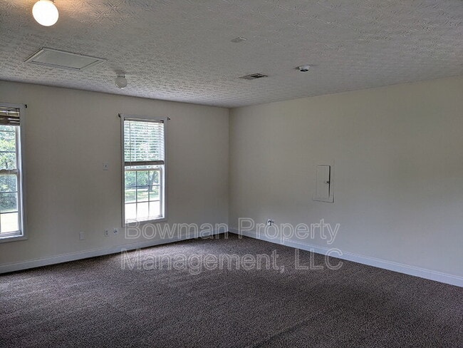 Building Photo - 1151 Stone Shoals Terrace