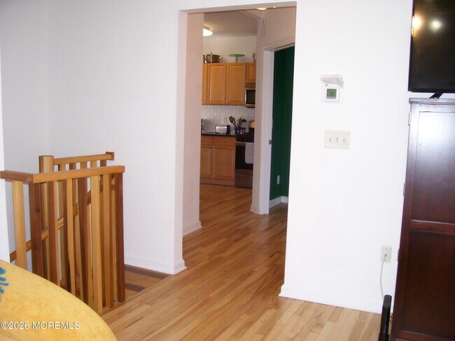 Building Photo - 218 2nd Ave