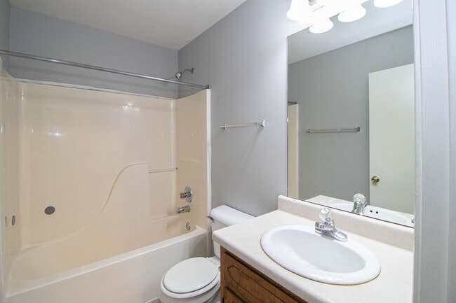 Building Photo - 363 Peabody Dr