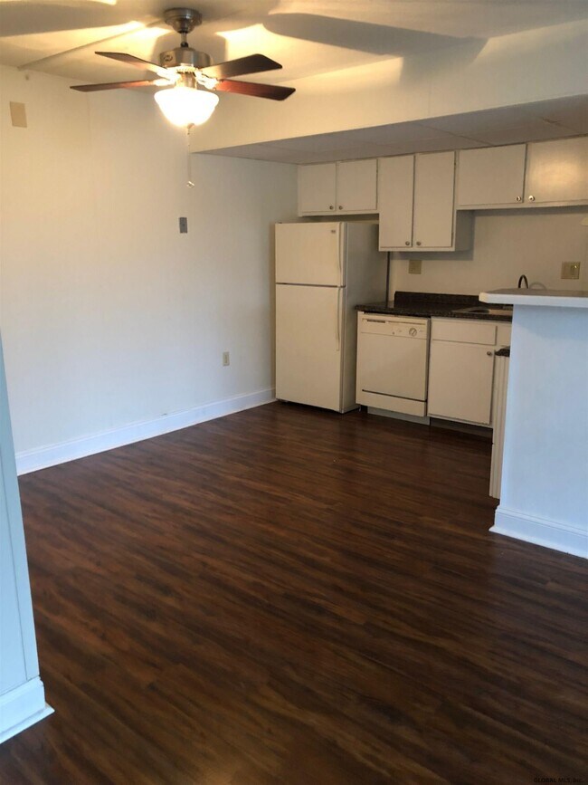 Building Photo - 151 Jefferson St