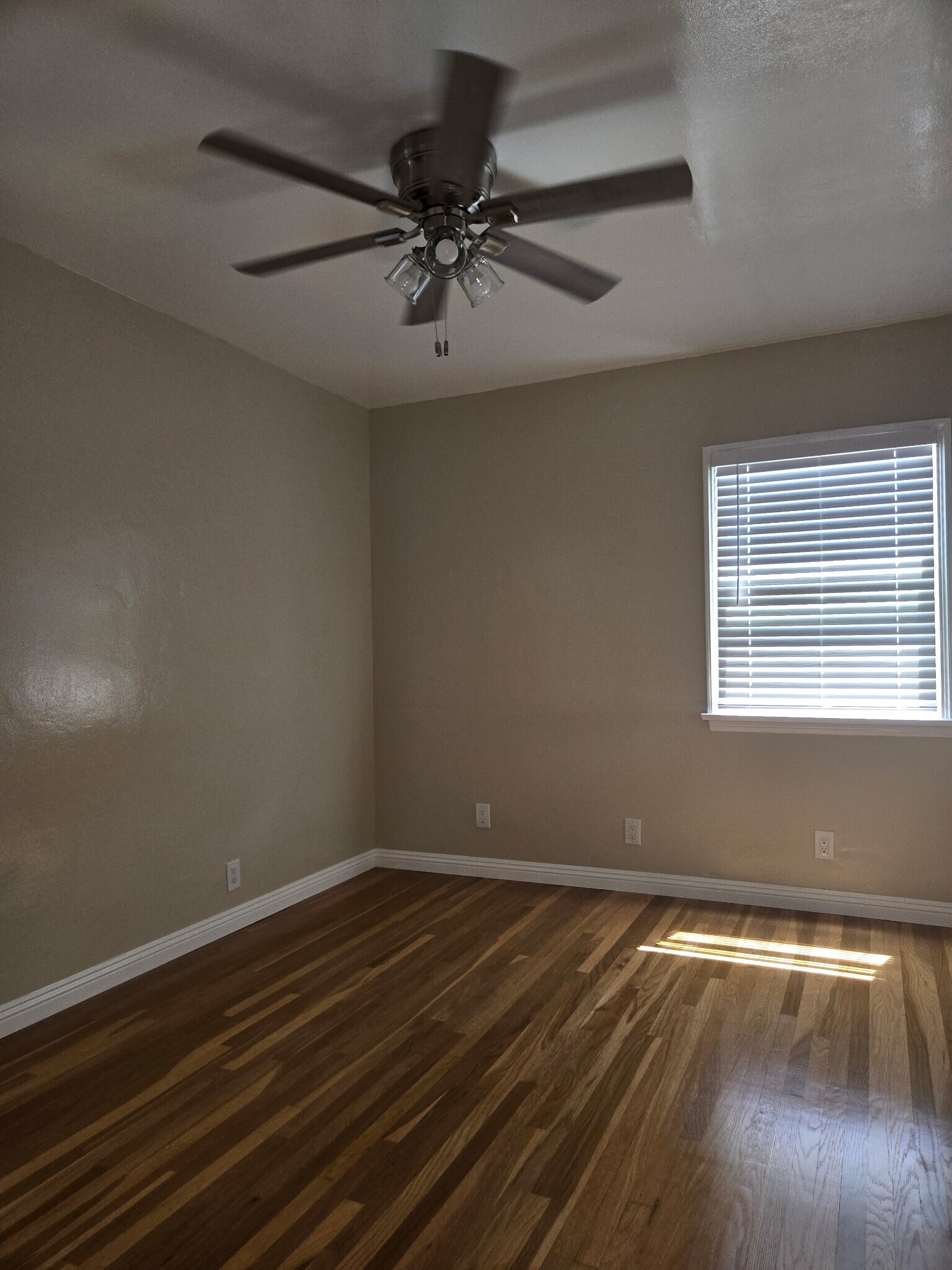 Building Photo - 4113 N Greenbrier Rd