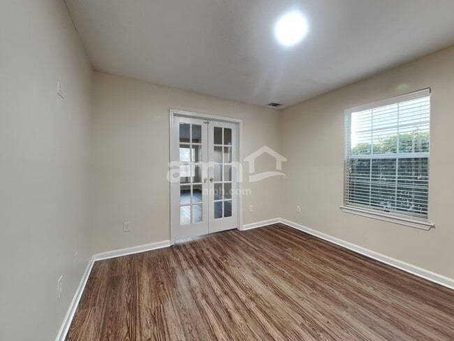 Building Photo - 536 Sydney Walk Ln