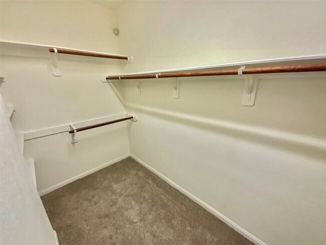 Building Photo - 26954 Mustang Retreat Ln