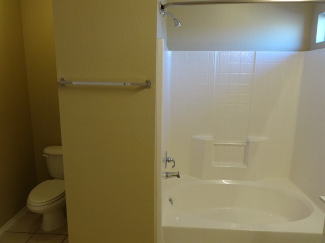 Building Photo - 6001 Melanie Dr