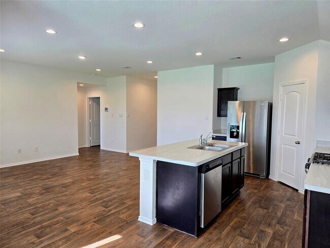 Building Photo - 5119 Dove Hl Ln