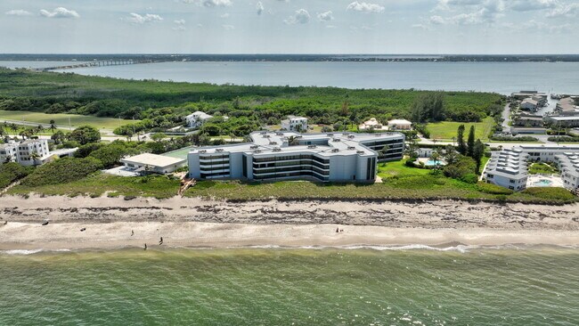 Building Photo - 1357 NE Ocean Blvd