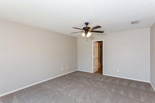 Building Photo - 4941 Winding Trail