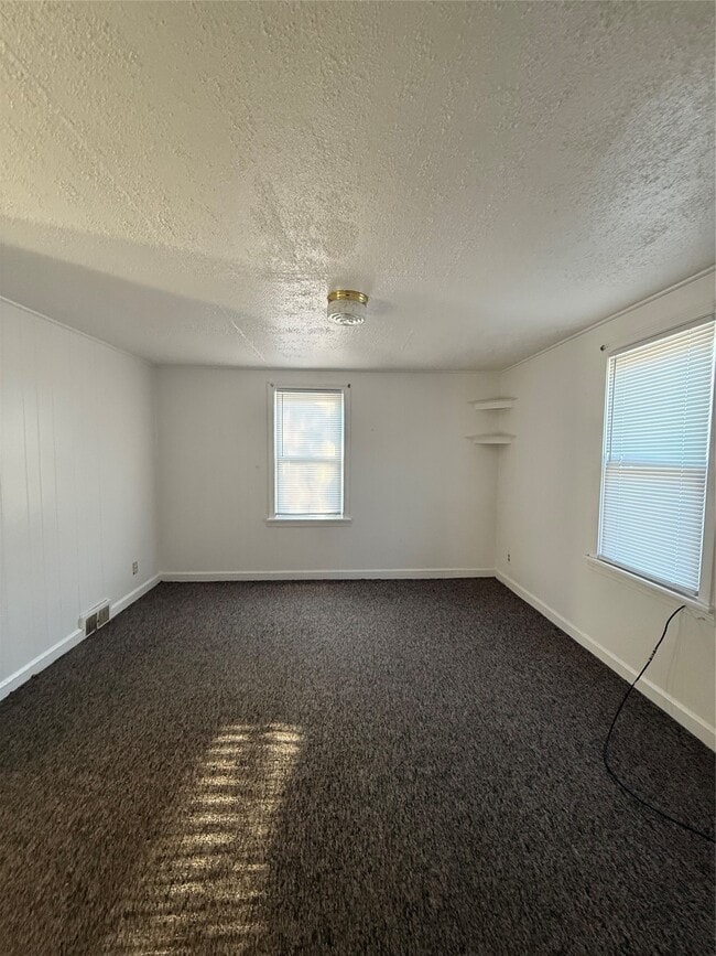 Building Photo - 191 N Hudson St