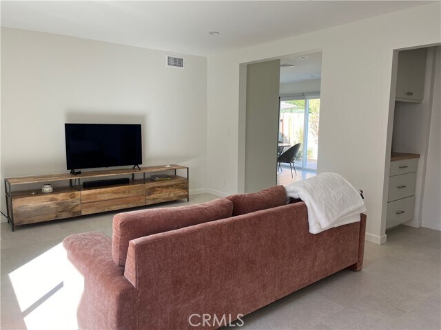 Building Photo - 43342 Callaway Ct