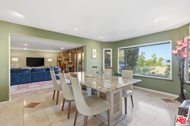 Building Photo - 3664 Gleneagles Dr