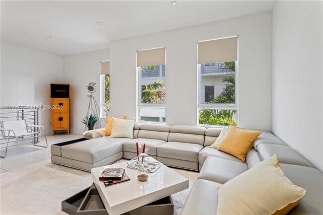 Building Photo - 9187 NW 33rd St