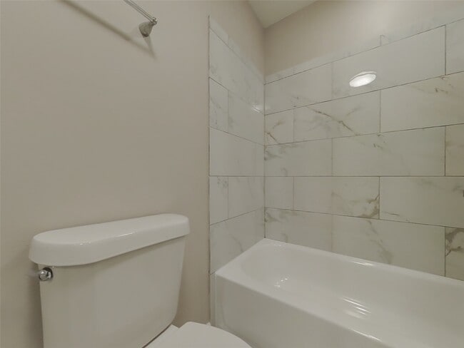 Building Photo - 5907 Misty Meadow St