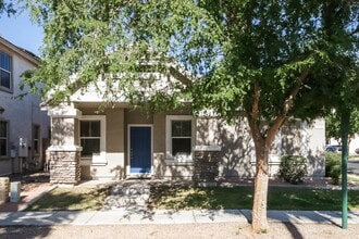 Building Photo - 2215 S Barrington