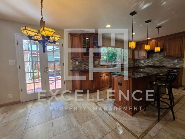 Building Photo - 3087SF 2 Story 5/2.5 House - Community Cabana, Pets Ok, 3 Fireplaces, Beautiful Updated Kitchen