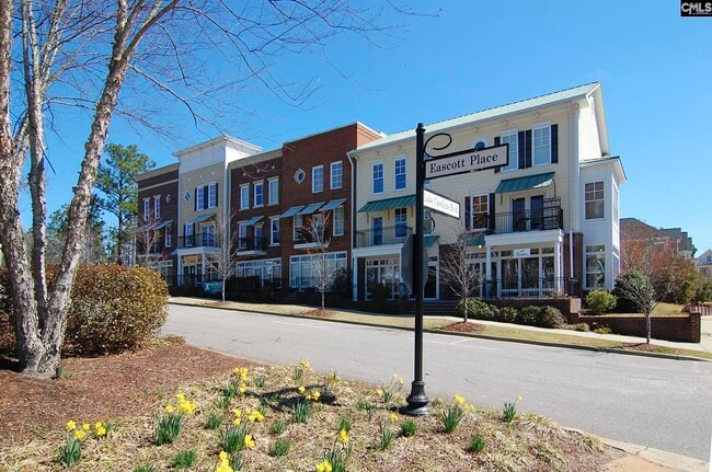 Building Photo - 825 Hidden Point Dr