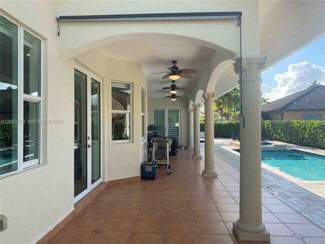 Building Photo - 14302 SW 15th St