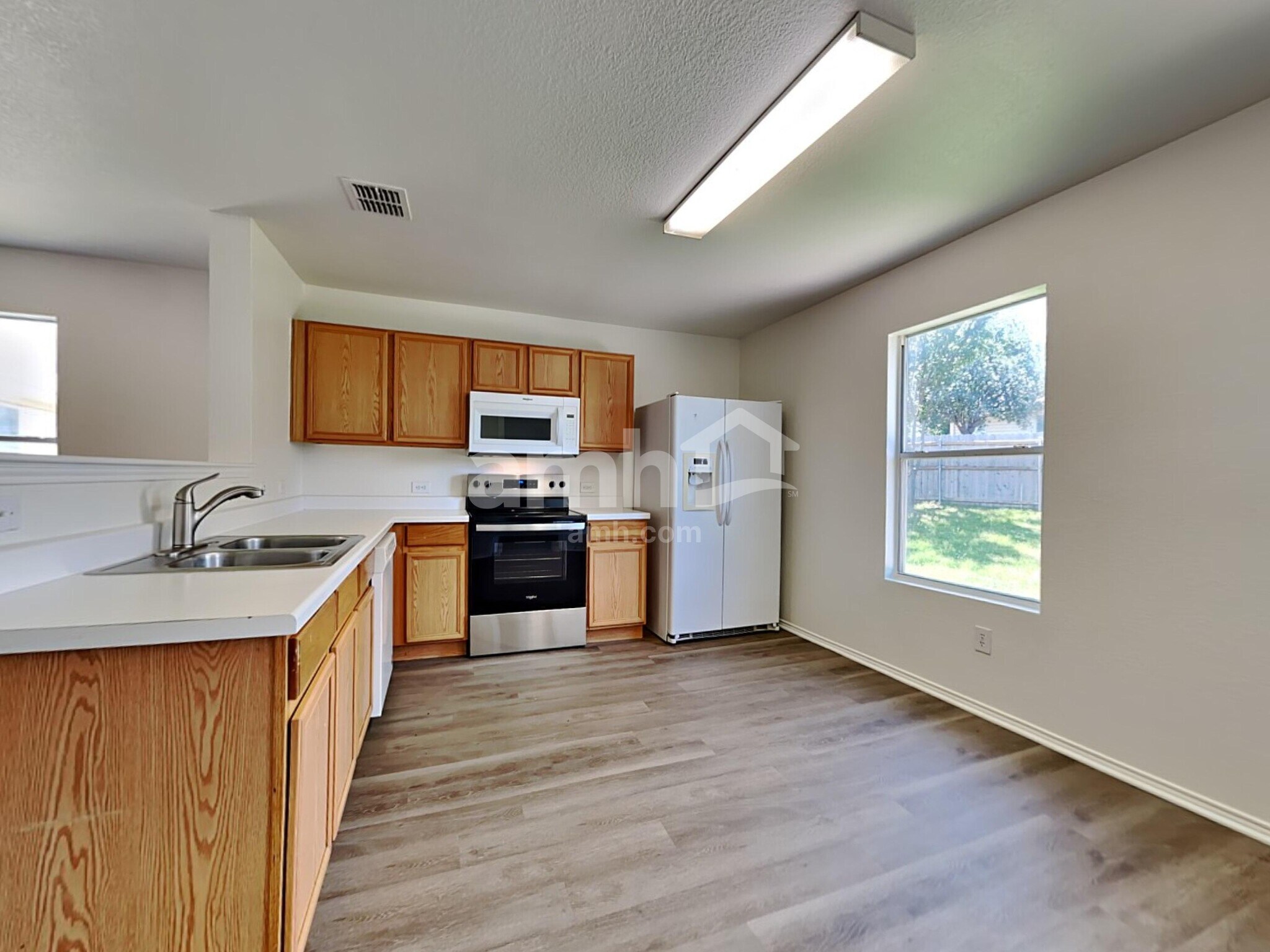 Building Photo - 673 Rosario Ln