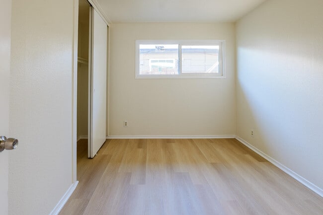 Building Photo - 50740 Cll Mendoza